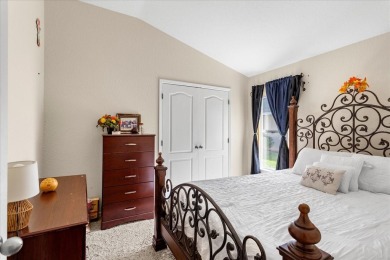 Move-In Ready 4BR + Office in Lake Diamond Golf & Country Club!
 on Lake Diamond Golf and Country Club in Florida - for sale on GolfHomes.com, golf home, golf lot