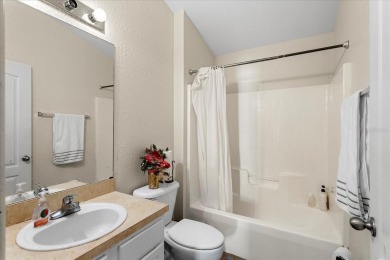 Move-In Ready 4BR + Office in Lake Diamond Golf & Country Club!
 on Lake Diamond Golf and Country Club in Florida - for sale on GolfHomes.com, golf home, golf lot