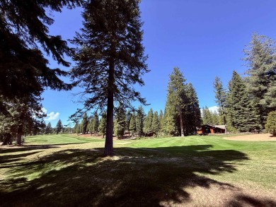 This excellent corner lot has breathtaking views of the 5th on Bailey Creek Golf Course in California - for sale on GolfHomes.com, golf home, golf lot