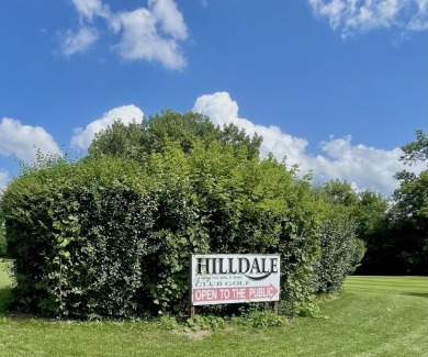 Welcome to this two-story townhouse located in the desirable on Hilldale Golf Club in Illinois - for sale on GolfHomes.com, golf home, golf lot