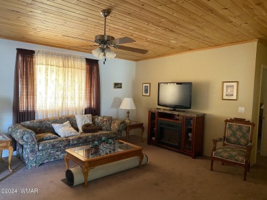 Plenty of room for entertaining guests in this 1300sf 2 on Juniper Ridge R.V. Golf Resort in Arizona - for sale on GolfHomes.com, golf home, golf lot