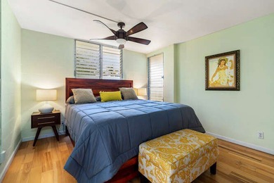 This Keauhou Akahi 2nd floor upgraded unit has beautiful views on Kona Country Club Golf Course in Hawaii - for sale on GolfHomes.com, golf home, golf lot