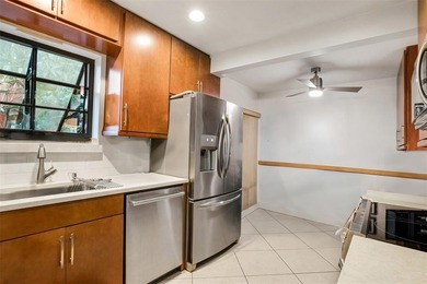 Experience contemporary living in the heart of Weston! 

This on Bonaventure Country Club in Florida - for sale on GolfHomes.com, golf home, golf lot