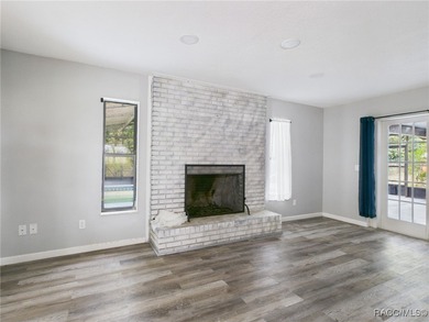 Short Sale Opportunity! Don't miss your chance to own this home on Citrus Springs Country Club in Florida - for sale on GolfHomes.com, golf home, golf lot