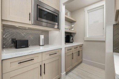 This Stunning custom home located in the highly desired Ledges on The Ledges Golf Club in Utah - for sale on GolfHomes.com, golf home, golf lot