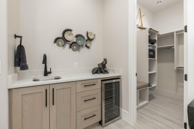 This Stunning custom home located in the highly desired Ledges on The Ledges Golf Club in Utah - for sale on GolfHomes.com, golf home, golf lot
