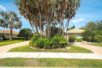 Under contract-accepting backup offers. Here is your chance to on River Wilderness Golf and Country Club in Florida - for sale on GolfHomes.com, golf home, golf lot