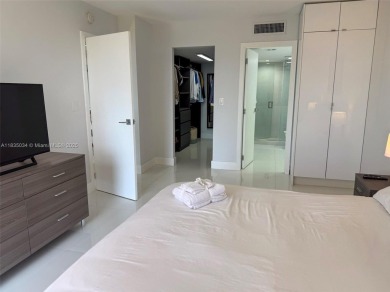 Spectacular 2/2 Condo (Not Converted)
Enjoy breathtaking on Turnberry Isle Resort and Club in Florida - for sale on GolfHomes.com, golf home, golf lot