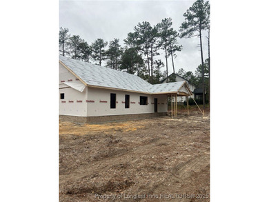 Beautiful 3 bedroom 2.5 bath Ranch home WITH finished bonus on Deercroft Golf and Country Club in North Carolina - for sale on GolfHomes.com, golf home, golf lot