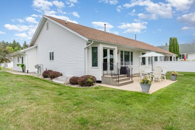 Lovely updated condo with full basement in the city of West on West Branch Country Club in Michigan - for sale on GolfHomes.com, golf home, golf lot