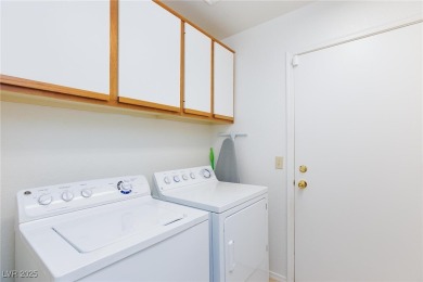Beautifully maintained corner location 2-bedroom, 2-bath on Highland Falls Golf Club in Nevada - for sale on GolfHomes.com, golf home, golf lot