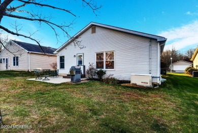 Welcome to 2123 Agincourt Road!  This charming 2-bedroom on Greenbriar Woodlands in New Jersey - for sale on GolfHomes.com, golf home, golf lot