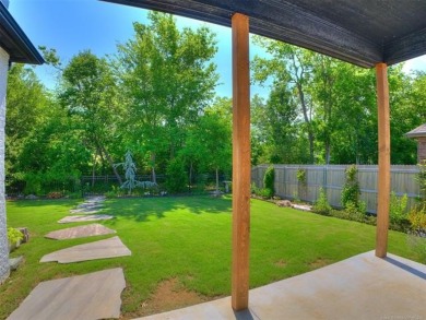 Step into effortless elegance with this better than new 3 year on Forest Ridge Golf Club in Oklahoma - for sale on GolfHomes.com, golf home, golf lot