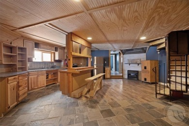 Are you looking for a cabin for either hunting or recreation? on Pine Ridge Golf Course in Montana - for sale on GolfHomes.com, golf home, golf lot