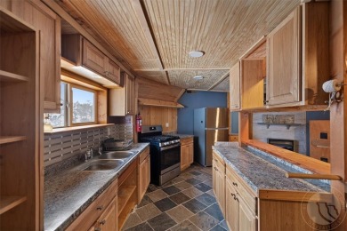 Are you looking for a cabin for either hunting or recreation? on Pine Ridge Golf Course in Montana - for sale on GolfHomes.com, golf home, golf lot