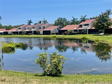 Location! Location! Location! This 2/2 villa with 1 car garage on Monarch Country Club in Florida - for sale on GolfHomes.com, golf home, golf lot