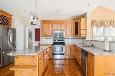 Spacious home featuring gorgeous landscaping, 2 fireplaces, a on Highlands Golfers Club in Virginia - for sale on GolfHomes.com, golf home, golf lot