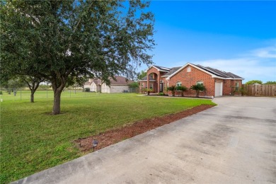 Custom designed and built in 2009, this beautiful home combines on L.E. Ramey Golf Course in Texas - for sale on GolfHomes.com, golf home, golf lot