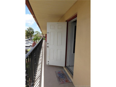 Welcome home to this updated 2 bedroom, 1 bathroom condo on Monterey Yacht and Country Club in Florida - for sale on GolfHomes.com, golf home, golf lot