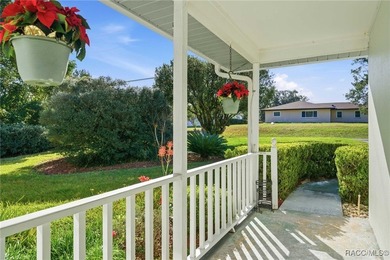 This comfortable, move in ready, well-maintained home is located on Inverness Golf and Country Club in Florida - for sale on GolfHomes.com, golf home, golf lot
