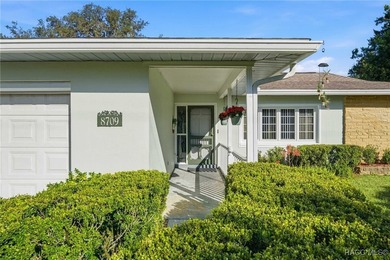 This comfortable, move in ready, well-maintained home is located on Inverness Golf and Country Club in Florida - for sale on GolfHomes.com, golf home, golf lot