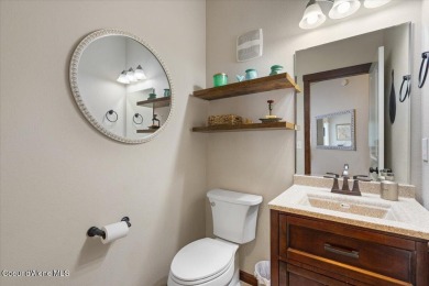 Beautiful 3-bedroom home in sought-after Post Falls on Prairie Falls Golf Club in Idaho - for sale on GolfHomes.com, golf home, golf lot