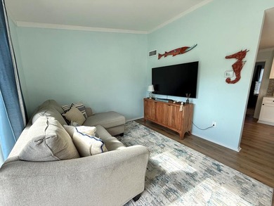 Looking for the cutest condo in Rockport Country Club? Welcome on Rockport Country Club in Texas - for sale on GolfHomes.com, golf home, golf lot