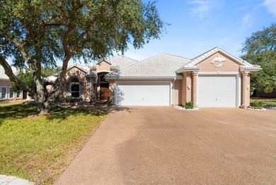 Exceptional St Andrews Place residence, in the Rockport Country on Rockport Country Club in Texas - for sale on GolfHomes.com, golf home, golf lot