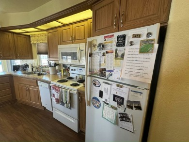 Welcome to the Voyager Resort, a 55+ age qualified active and on Voyager RV Resort and Golf Course in Arizona - for sale on GolfHomes.com, golf home, golf lot