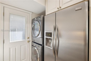 Sought-after and rarely available, this newly renovated end-unit on Dolphin Head Golf Club in South Carolina - for sale on GolfHomes.com, golf home, golf lot