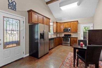 Charming Lake Retreat in Rayburn Country!  Welcome to 182 Post on Rayburn Country Club in Texas - for sale on GolfHomes.com, golf home, golf lot