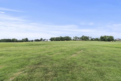 Located on the 16th fairway of the Peninsula Golf Resort, this on Peninsula Golf Resort in Kentucky - for sale on GolfHomes.com, golf home, golf lot