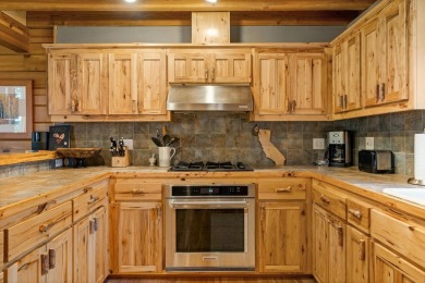 Welcome to your dream mountain escape! This fully furnished on Lake Almanor West Golf Course in California - for sale on GolfHomes.com, golf home, golf lot