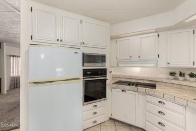 Priced to Sell in Apache Wells, an amenity rich 55+ community in on Apache Wells Country Club in Arizona - for sale on GolfHomes.com, golf home, golf lot