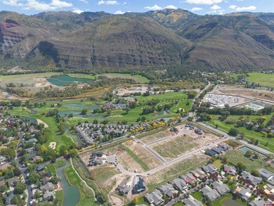 Monique Flora, The Wells Group of Durango, LLC, C: , monique,  : on Hillcrest Golf Club in Colorado - for sale on GolfHomes.com, golf home, golf lot