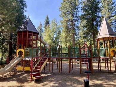Come enjoy this wonderful .26 acre lot located in Foxglenn on Bailey Creek Golf Course in California - for sale on GolfHomes.com, golf home, golf lot