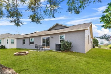 Oooh, LOOK Honey, at this adorable 2-bedroom in Sandpiper! Pack on Sandpiper Golf Club in Florida - for sale on GolfHomes.com, golf home, golf lot