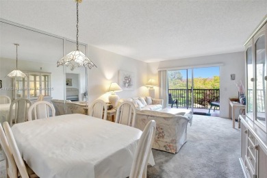 Constructed just in 1993 this 2 bedroom with 1 and a half on Flamingo Lakes Country Club in Florida - for sale on GolfHomes.com, golf home, golf lot