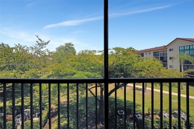 Constructed just in 1993 this 2 bedroom with 1 and a half on Flamingo Lakes Country Club in Florida - for sale on GolfHomes.com, golf home, golf lot