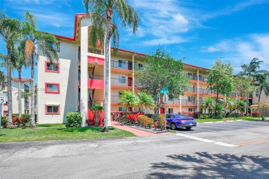 Constructed just in 1993 this 2 bedroom with 1 and a half on Flamingo Lakes Country Club in Florida - for sale on GolfHomes.com, golf home, golf lot
