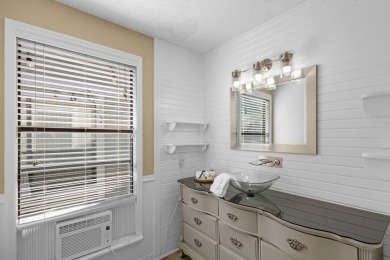 Beautifully remodeled single-family home in Sandestin with 2-car on Sandestin Golf and Beach Resort - The Links in Florida - for sale on GolfHomes.com, golf home, golf lot