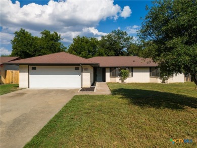 Made in the shade! This shady back yard with tall mature trees on Stonetree Golf Club in Texas - for sale on GolfHomes.com, golf home, golf lot