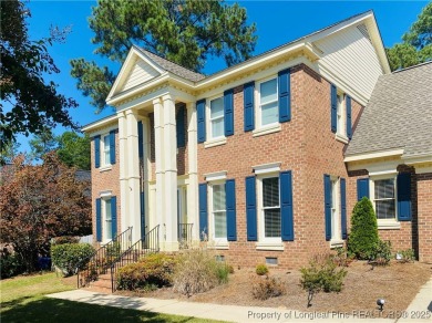 STUNNING 4 BEDROOM PLUS BONUS ROOM IN ESTABLISHED KINGS GRANT on Kings Grant Golf and Country Club in North Carolina - for sale on GolfHomes.com, golf home, golf lot