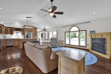 OPEN HOUSES:  THURS SEPT 18TH, 3-7pm,  SAT 20TH 1-4PM   -  LIVE on Marysville Golf Club in Ohio - for sale on GolfHomes.com, golf home, golf lot