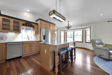 OPEN HOUSES:  THURS SEPT 18TH, 3-7pm,  SAT 20TH 1-4PM   -  LIVE on Marysville Golf Club in Ohio - for sale on GolfHomes.com, golf home, golf lot