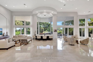 Beautifully renovated 4 bedroom + office home on an OVERSIZED on St. Andrews Country Club of Boca Raton in Florida - for sale on GolfHomes.com, golf home, golf lot