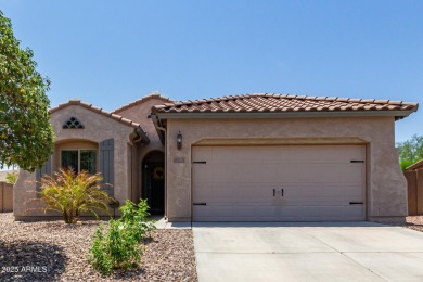 This Raven model shows like a NEW HOME but w/ a HUGE paver patio on Poston Butte Golf Club in Arizona - for sale on GolfHomes.com, golf home, golf lot