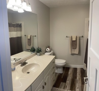 Perfect Like-New Condo in the Heart of the Iowa Great Lakes! on Brooks National Golf Club in Iowa - for sale on GolfHomes.com, golf home, golf lot