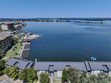 Don't miss this opportunity to own a waterfront townhome in the on Horseshoe Bay Private Golf Course in Texas - for sale on GolfHomes.com, golf home, golf lot