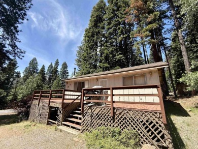 This darling little Lake Almanor Country Club cabin could be the on Lake Almanor Country Club in California - for sale on GolfHomes.com, golf home, golf lot